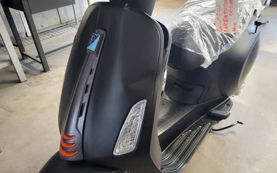 Neufahrzeug Vespa Sprint 50 S - Bild 4