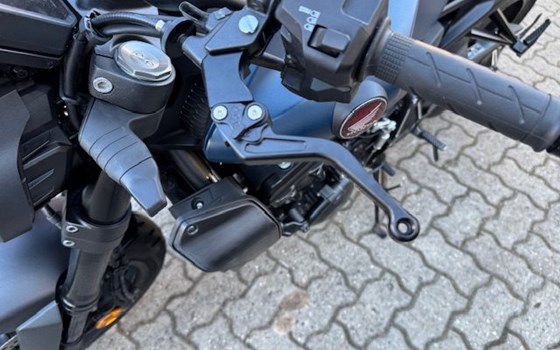 Gebrauchtmotorrad Honda CB1000R Black Edition - Bild 9