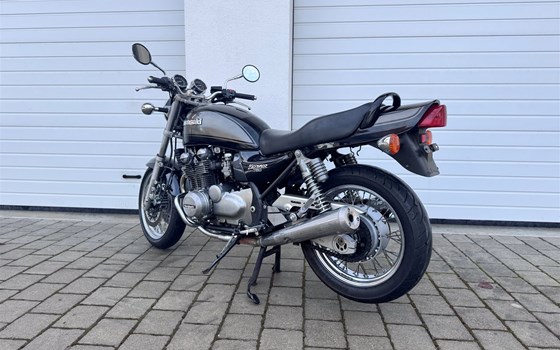 Gebrauchtmotorrad Kawasaki Zephyr 750 - Bild 6