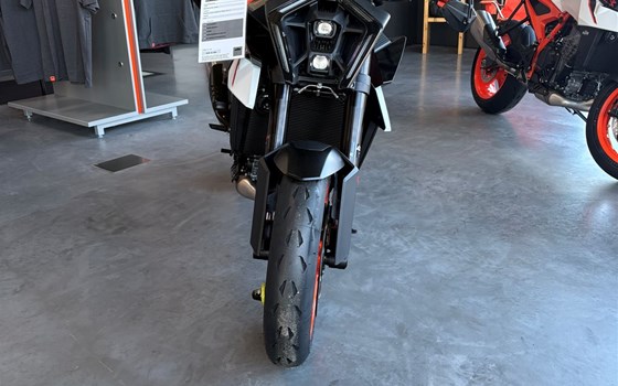 Neufahrzeug KTM 990 Duke R - Bild 2