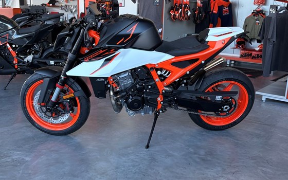 Neufahrzeug KTM 990 Duke R - Bild 3