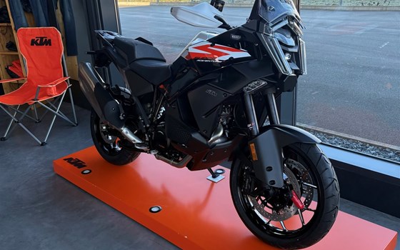 Neufahrzeug KTM 1390 Super Adventure S EVO - Bild 1