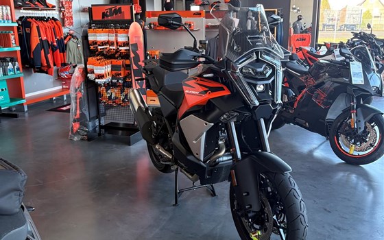 Neufahrzeug KTM 1390 Super Adventure S EVO - Bild 4