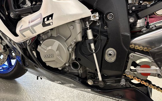 Gebrauchtmotorrad BMW S 1000 RR - Bild 12