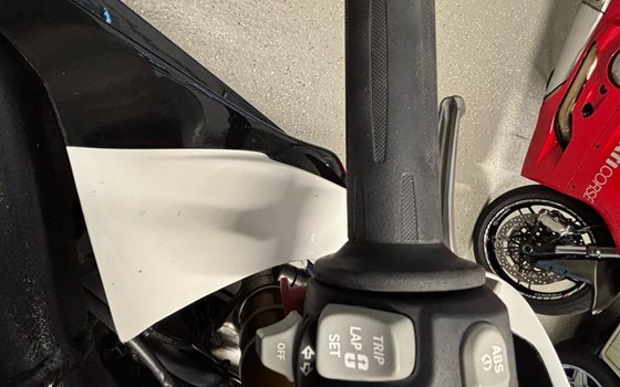 Gebrauchtmotorrad BMW S 1000 RR - Bild 6