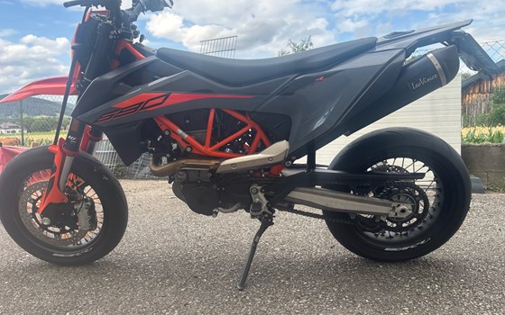 Gebrauchtmotorrad KTM 690 SMC R - Bild 5