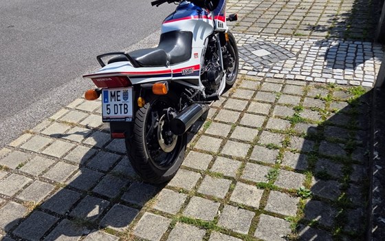 Gebrauchtmotorrad Honda VF 500 F2 - Bild 2