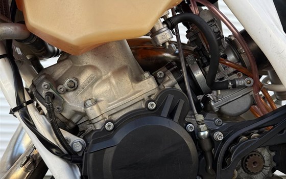 Gebrauchtmotorrad Husqvarna TE 125 - Bild 10