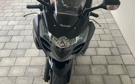 Gebrauchtmotorrad Suzuki GSX-R 1000 - Bild 12