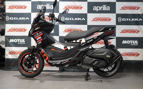 Neufahrzeug Aprilia SR GT Replica 200 - Bild 3