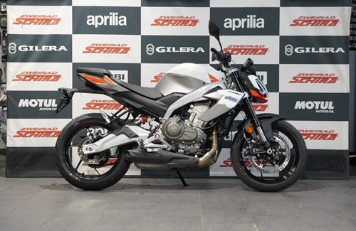 Neumotorrad Aprilia Tuono 457