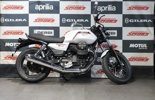 Neumotorrad Moto Guzzi V7 Special