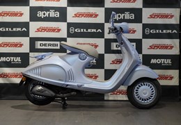 Neumotorrad Vespa 946 Snake