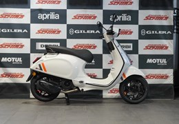 Neumotorrad Vespa Sprint 125 S