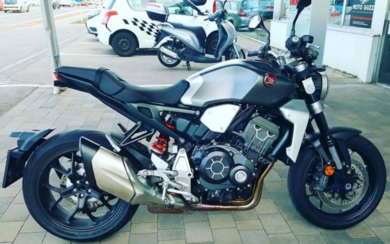 Gebrauchtmotorrad Honda CB 1000 R - Bild 1