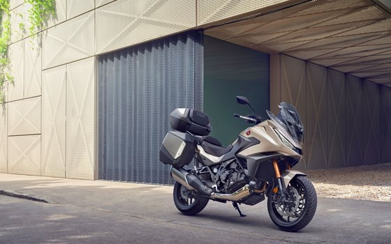 Neufahrzeug Honda NT1100 DCT Electronic Suspension - Bild 15