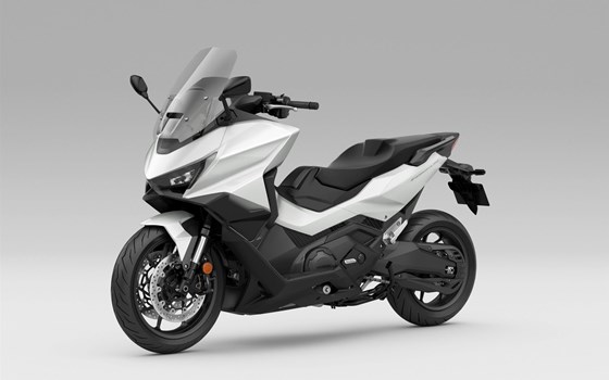 Neufahrzeug Honda Forza 750 - Bild 10