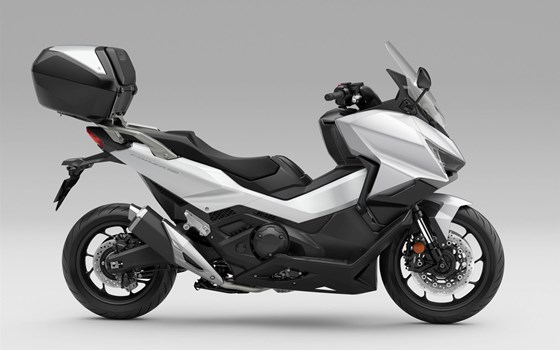 Neufahrzeug Honda Forza 750 - Bild 18