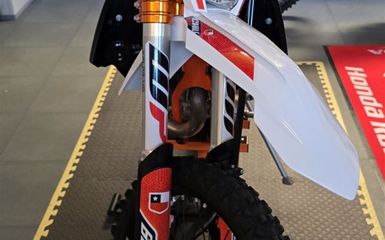 Gebrauchtmotorrad KTM 450 EXC-F SIX DAYS - Bild 4