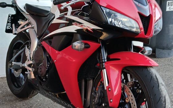 Gebrauchtmotorrad Honda CBR600RR - Bild 2
