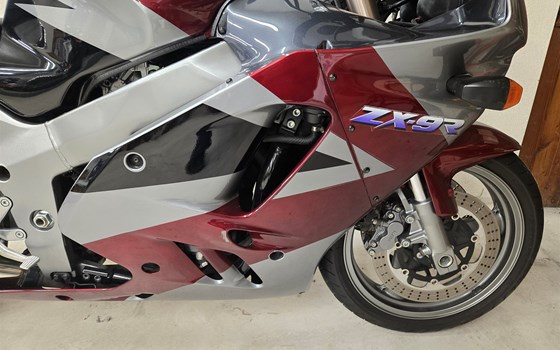 Gebrauchtmotorrad Kawasaki ZX-9R Ninja - Bild 9