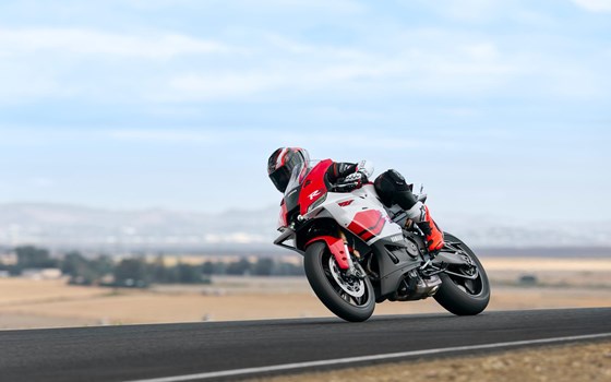 Neufahrzeug Yamaha R9 - Bild 3