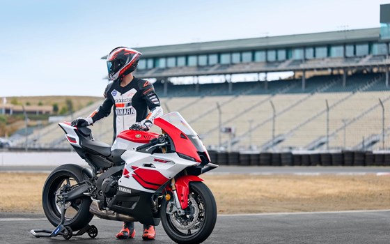 Neufahrzeug Yamaha R9 - Bild 9