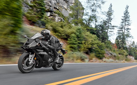 Neufahrzeug Yamaha R9 - Bild 2