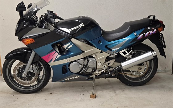 Gebrauchtmotorrad Kawasaki ZZR 600 - Bild 2