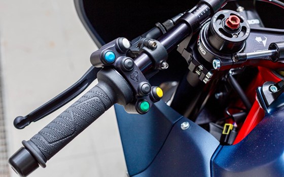 Gebrauchtmotorrad Krämer GP2 890 RR - Bild 4