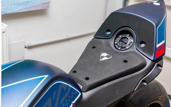 Gebrauchtmotorrad Krämer GP2 890 RR - Bild 2