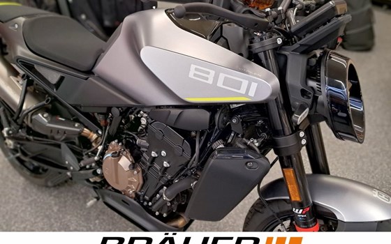 Gebrauchtmotorrad Husqvarna Vitpilen 801 - Bild 3