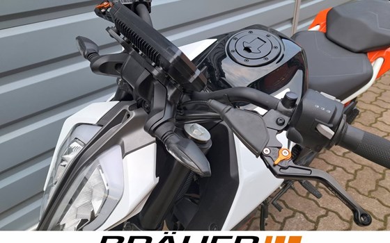 Gebrauchtmotorrad KTM 125 Duke - Bild 10