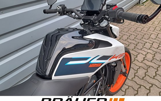Gebrauchtmotorrad KTM 125 Duke - Bild 7