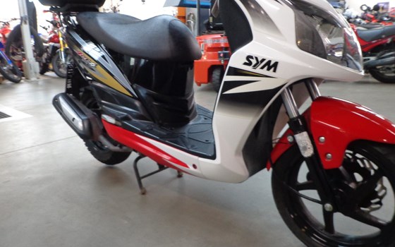 Gebrauchtmotorrad Sym Jet 4 125 - Bild 11
