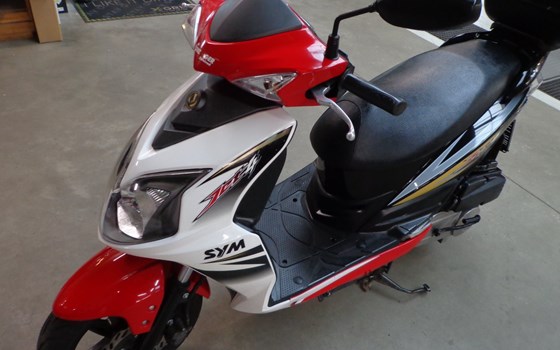 Gebrauchtmotorrad Sym Jet 4 125 - Bild 9