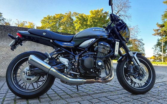 Gebrauchtmotorrad Kawasaki Z900 RS - Bild 1