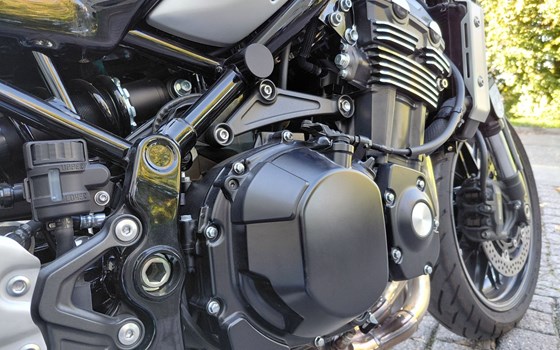 Gebrauchtmotorrad Kawasaki Z900 RS - Bild 15