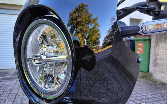 Gebrauchtmotorrad Kawasaki Z900 RS - Bild 8