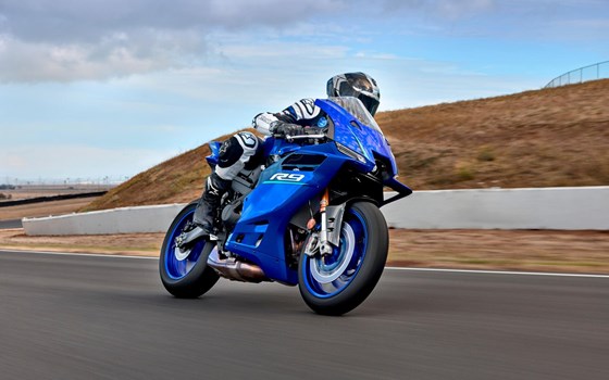 Neufahrzeug Yamaha R9 35kW - Bild 2