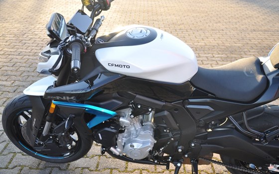 Gebrauchtmotorrad CFMOTO 675NK - Bild 8