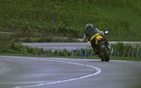 Neufahrzeug Yamaha XSR900 GP - Bild 10