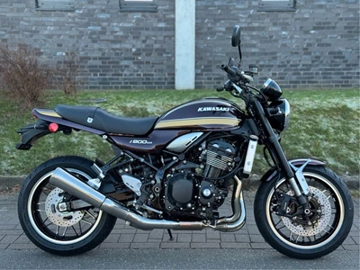 Z900 RS