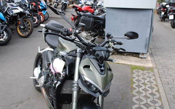 Gebrauchtmotorrad Ducati Streetfighter V2 - Bild 10