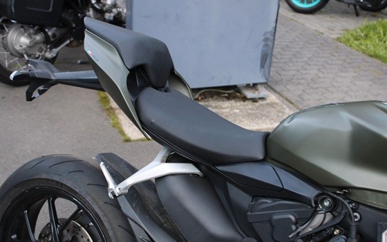 Gebrauchtmotorrad Ducati Streetfighter V2 - Bild 7