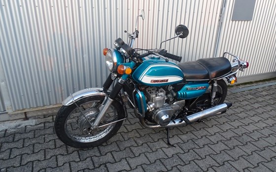 Gebrauchtmotorrad Suzuki GT 750 - Bild 8
