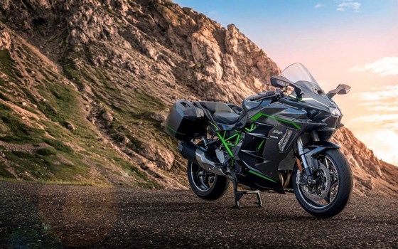 Neufahrzeug Kawasaki Ninja H2 SX SE - Bild 1
