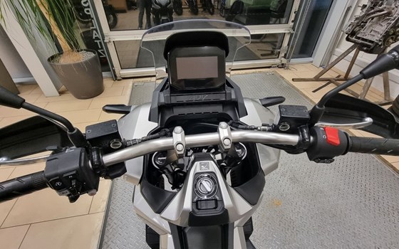 Gebrauchtmotorrad Honda ADV350 - Bild 10