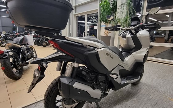 Gebrauchtmotorrad Honda ADV350 - Bild 3