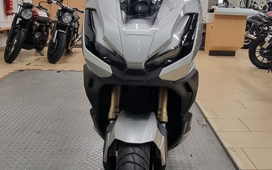 Gebrauchtmotorrad Honda ADV350 - Bild 9